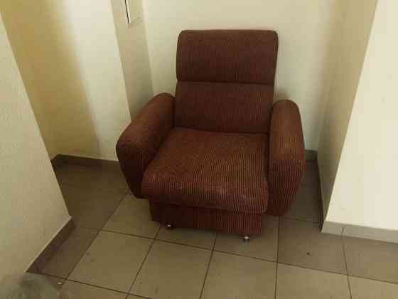 Продам два кресла Донецк