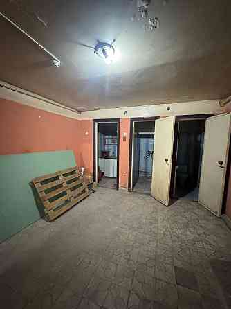 Магазин,Червоногвардейский район, ул.Авроры (ор-р ост.Кольцевая) э Макеевка