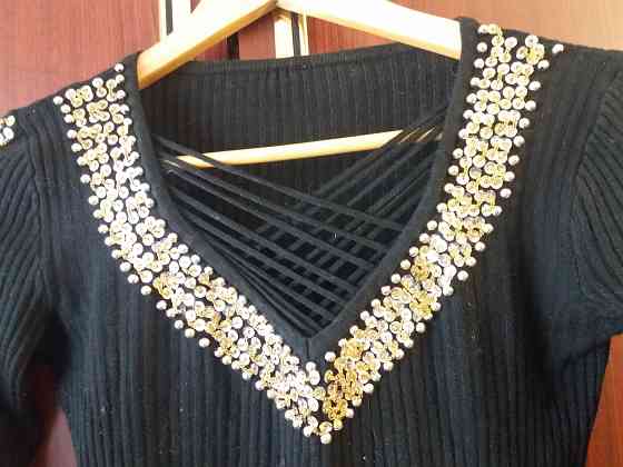 Продам свитер джемпер р. 42-44 бисер пайетки Донецк