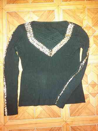 Продам свитер джемпер р. 42-44 бисер пайетки Донецк