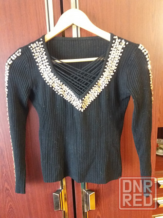 Продам свитер джемпер р. 42-44 бисер пайетки Донецк - изображение 1