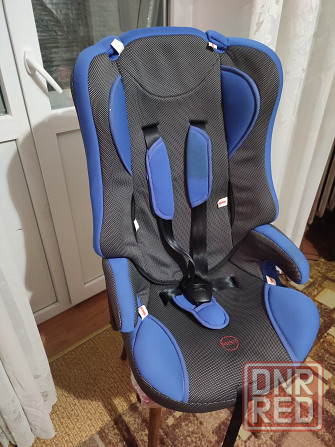 Детское автокресло б/у Макеевка - изображение 1