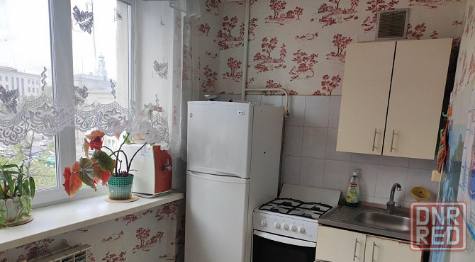 Сдам уютную двухкомнатную квартиру в Будённовском районе, ориентир Заперевальная Донецк - изображение 1