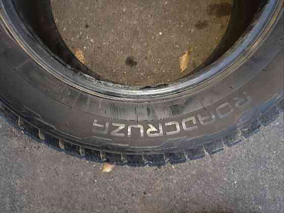 Продам резину зима 225/65/R17 Донецк