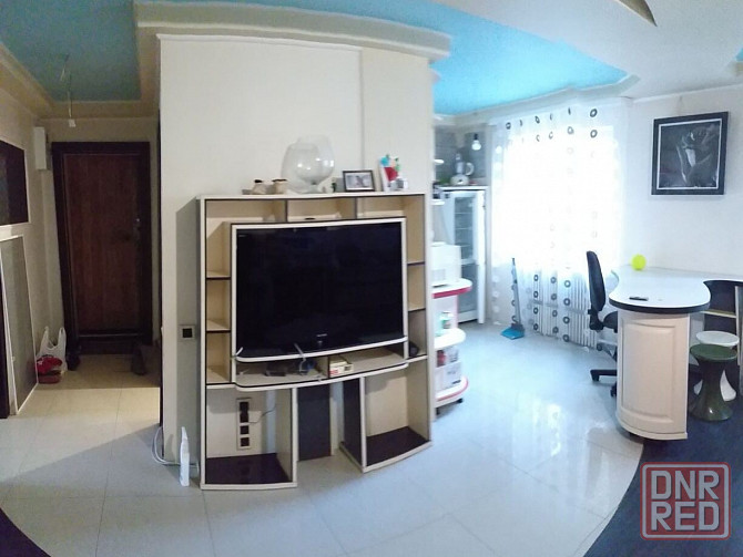 Сдам благоустроенную 3 ком. кв-ру в Будëнновском районе Донецк - изображение 9