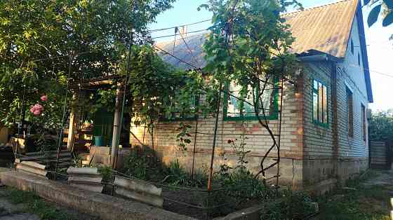 Продам дом 162 кв.м. на двух смежных участках Амвросиевка