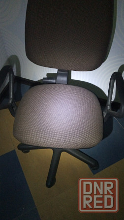 Кресло офисное Донецк - изображение 4