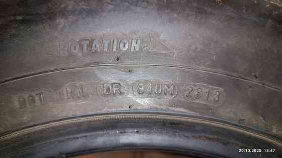 Продам зимнюю резину 215/65R16 Донецк