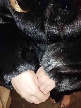 Продам норковую шубу Донецк