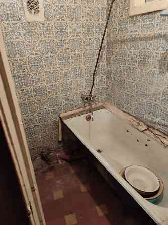 Продам 3-х комнатную в Буденовском районе на (юэсс) Донецк