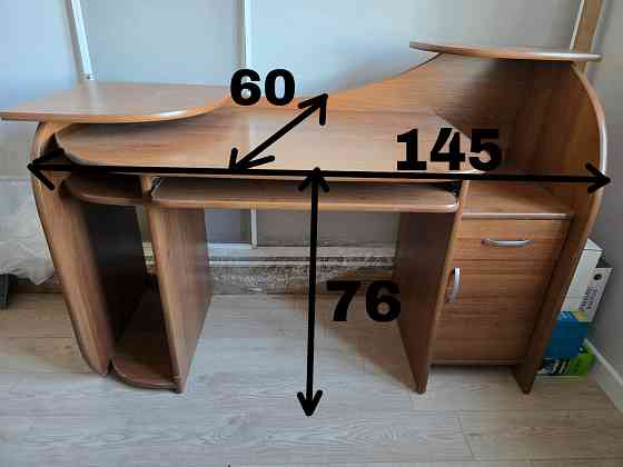 Продам стол Макеевка