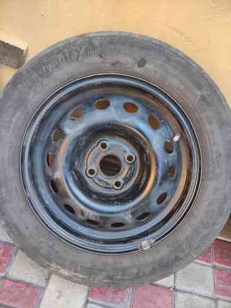 Продам шины на дисках R-15 Макеевка