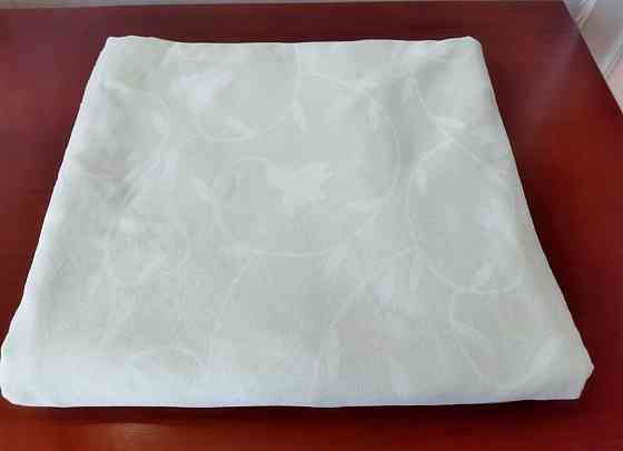 Простынь 200*220 отдам бесплатно Макеевка