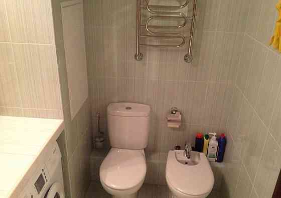 Сдается двухкомнатная в центре Золотое кольцо Донецк