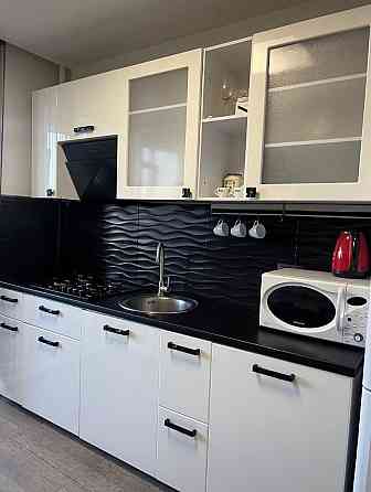 Сдам 2-комнатную квартиру в Ленинском районе, Цирк Космос. Донецк