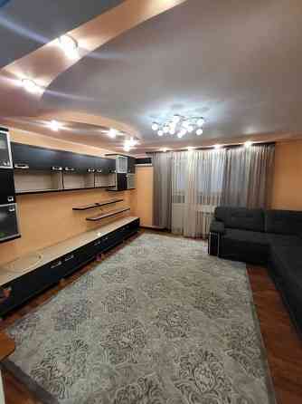 Сдаётся шикарная трёхкомнатная квартира в Будённовском районе по улице Багратиона. Донецк