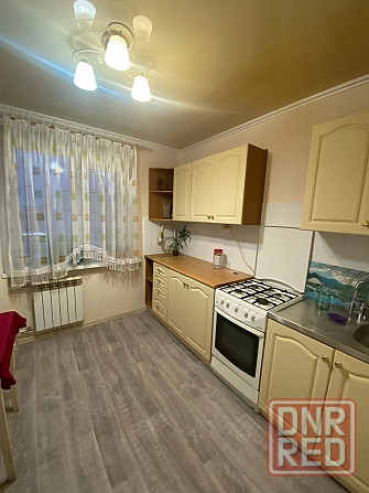 Сдам квартиру в Ворошиловском районе на изумруде Донецк - изображение 1