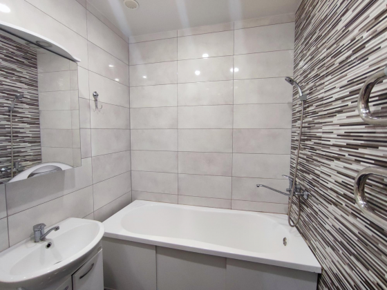 Сдаётся евро студия Мясокомбинат Донецк