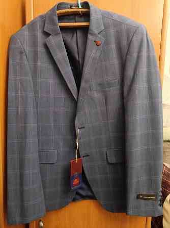 Новый пиджак Renzo Martinelli. Размер 52 Макеевка