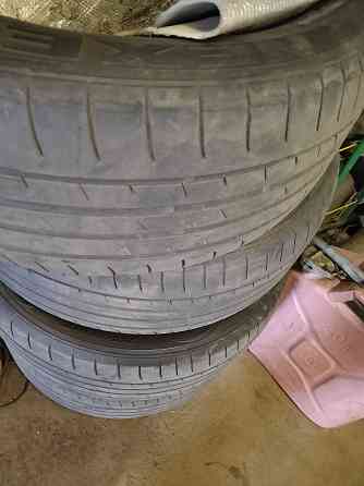Продам колеса покрышки 215/55 r17 Донецк