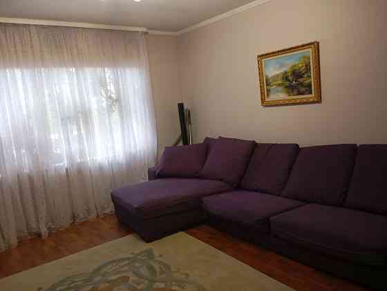 Цена снижена .Продам 3 комн.кв в центре бул Школьный Донецк