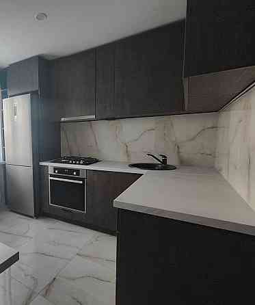 Сдается однокомнатная квартира в Ворошиловском районе по Набережной Донецк