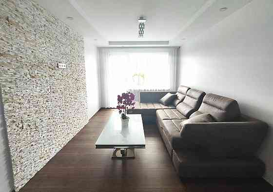 Сдается однокомнатная квартира в Ворошиловском районе по Набережной Донецк