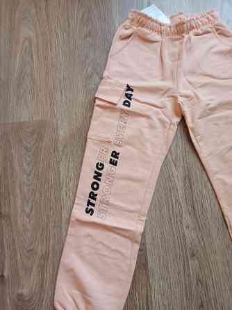 Новые штаны Waikiki 128-134 Донецк