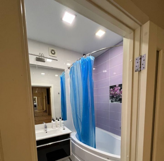 Сдаётся квартира с евроремонтом на срок от 3х месяцев. Донецк