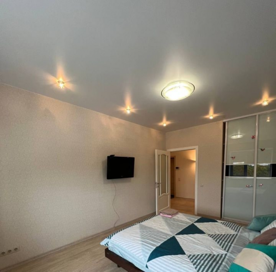 Сдаётся квартира с евроремонтом на срок от 3х месяцев. Донецк