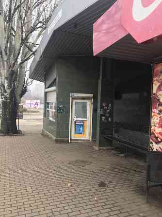 Собственник. Сдается в аренду торговый киоск 10 кв м по пр. Ильича, ост. общ. тр- та «Набережная» Донецк