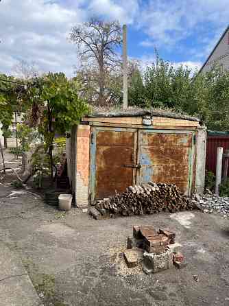 Дом в г. Амвросиевка на два хозяина с гаражом. Амвросиевка