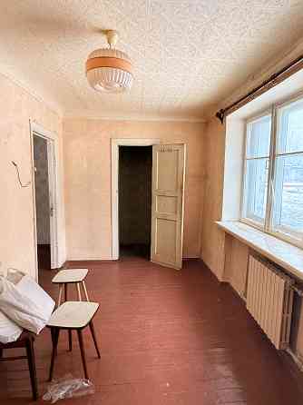 Продам 2 ком.в Ханженкова Макеевка