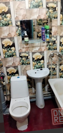 Продам 1-комнатную квартиру на Восточном в районе Эльбруса, (малосемейка) Макеевка