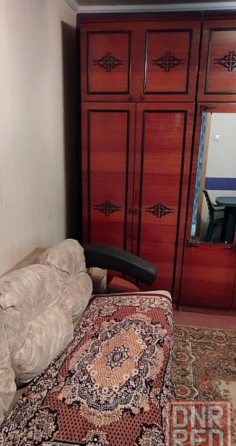 Продам 1-комнатную квартиру на Восточном в районе Эльбруса, (малосемейка) Макеевка