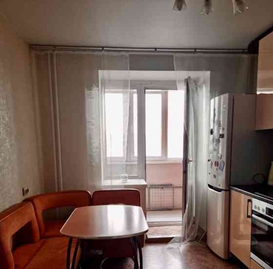 Сдаю двухкомнатную квартиру 53.0 м² этаж 4/5 город Донецк Ворошиловский район улица Гринкевича 3 Донецк