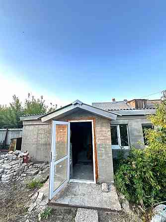 Продается дом на два хозяина, г. Донецк, Киевский р-н, ул. Панкратовой Донецк