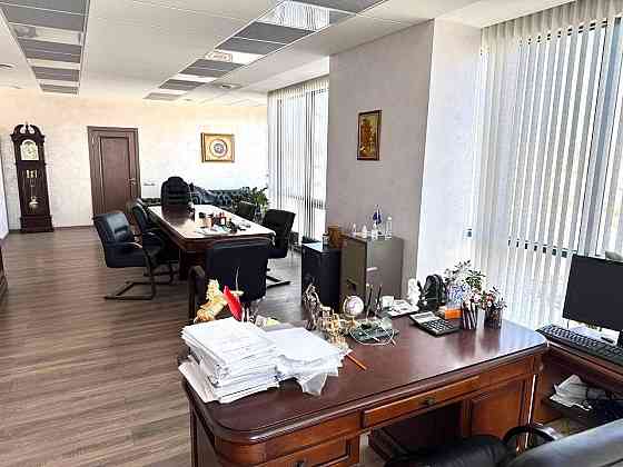 Предлагается к продаже офис в центре г. Донецк, пр-к Мира, Бизнес-центр «Центавр-плаза-2» Донецк