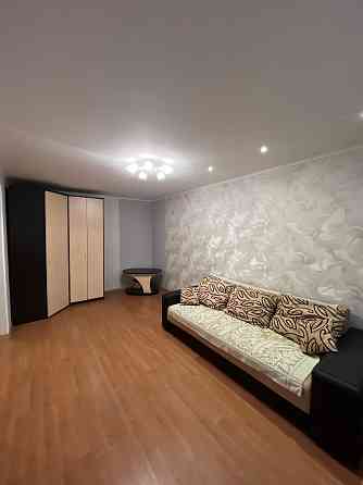 2кк Калининский, возле парка Шахтостроителей Донецк