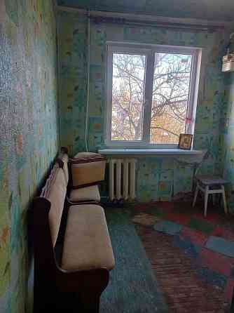 Даки, Шахтерский трехкомнатная квартира Макеевка