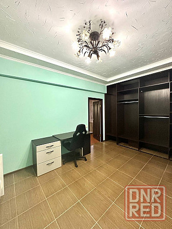 Продается 3х-комн. квартира в г. Докучаевск, ул. Мельникова Докучаевск - изображение 2