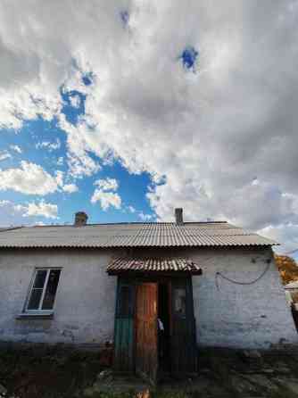 Продаю 2-х комнатную квартиру на земле в Петровском районе, ул. Маркина Донецк