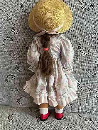 Старинная кукла в хорошей сохранности, Италия Донецк