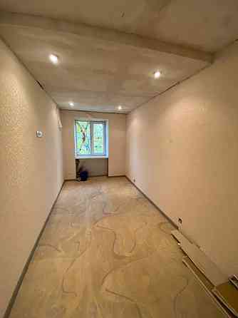 Продается трехкомнатная квартира в Донецке, Киевский район, Путиловка Донецк