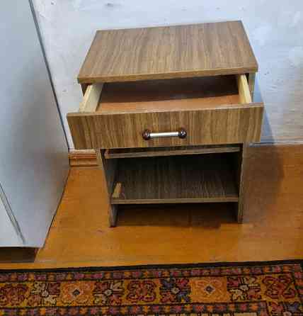 Продам тумбу прикроватную Донецк