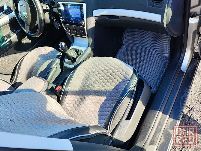 Skoda Octavia 1.6 MT, 2011 Енакиево - изображение 7