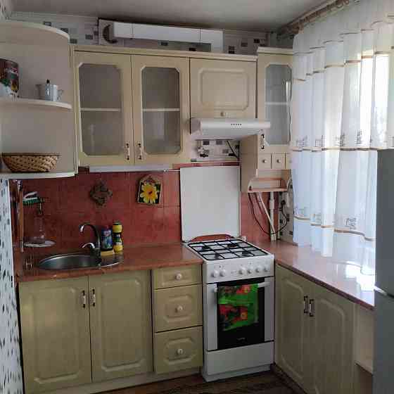 Сдам трёхкомнатную квартиру в Харцызске Харцызск