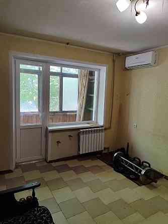 Продаётся 1-ая квартира в Кировском районе, Текстильщик. Донецк