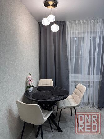 Посуточно 2х ком Гвардейка Макеевка - изображение 2