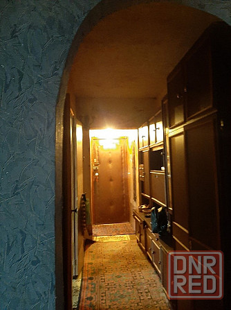 Продам 3-комнатную квартиру в г. Харцызске, низ Черёмушек, район детского сада Волшебница Харцызск - изображение 1